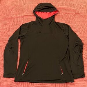 MEC Black and pink tech fabric Hoodie Sweatshirt perfect for cold weather runs